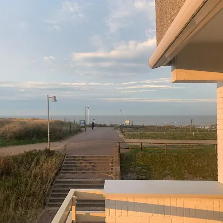 Met Uniek Zeezicht * Egmond aan Zee