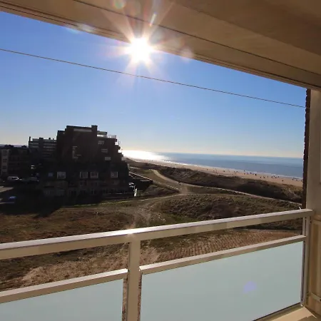 Met Uniek Zeezicht * אגמונד אן זי