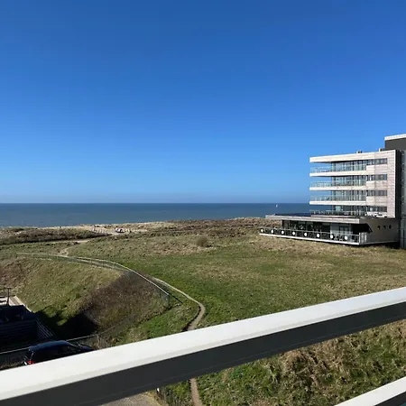 Apartment Met Uniek Zeezicht