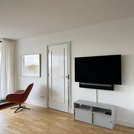 Apartment Met Uniek Zeezicht