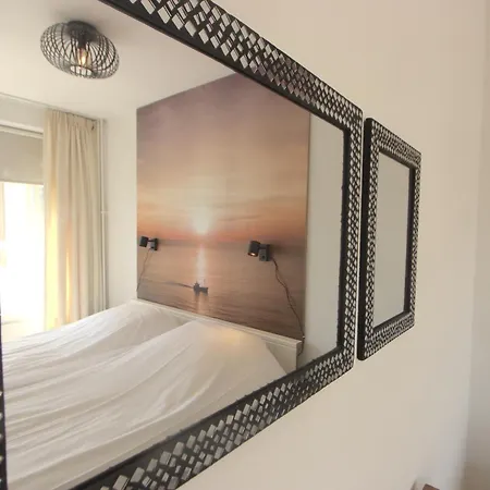 Met Uniek Zeezicht Apartment